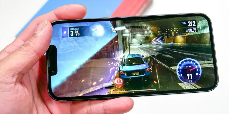 Màn hình chỉ 60Hz là điểm đáng ngại với những ai muốn chơi game trên máy